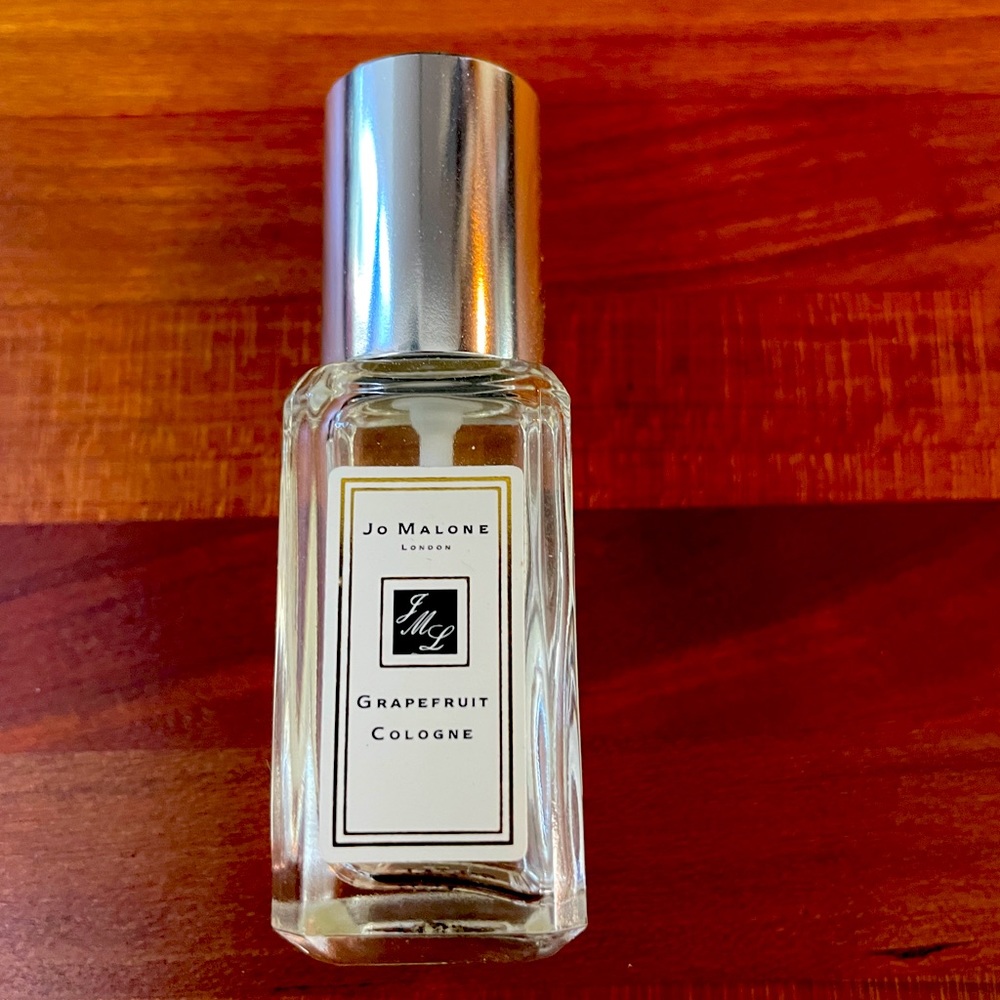 Travel size Grapefruit cologne 0.3 Fl oz